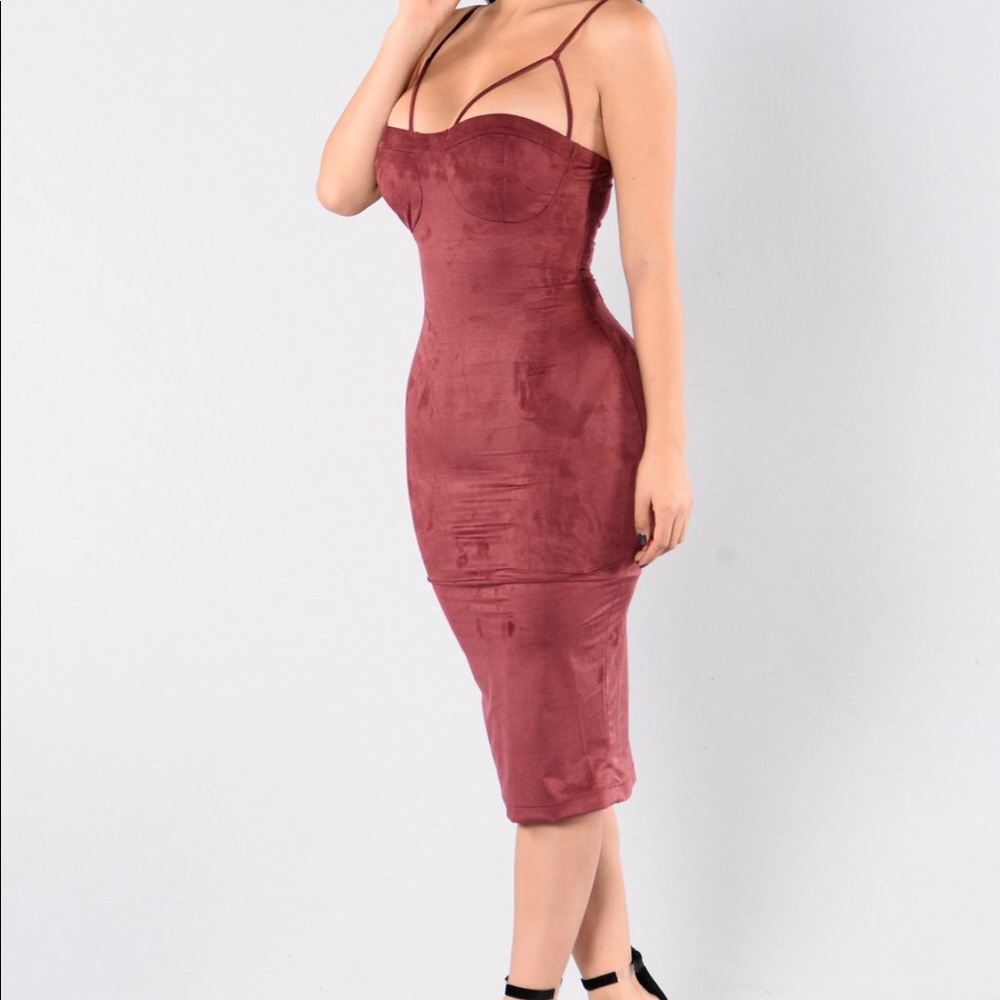Rich Like Suede / Burgundy - Picture 3 of 3
